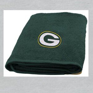 Green Bay Packers Bath Towel measures 25 x 50 inches
